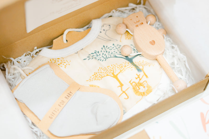 Customised Embroidery Mini Gift Set