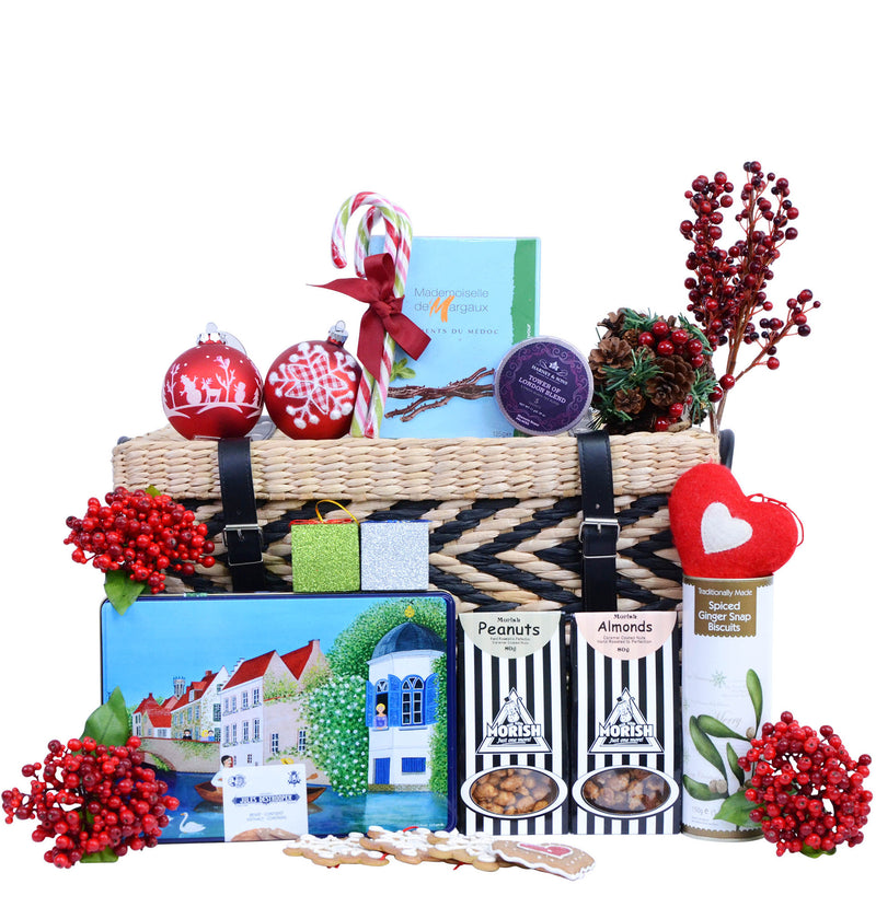 Deluxe Christmas Favourites - Christmas Hamper